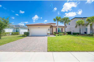 8148 NW Greenbank Circle, Port Saint Lucie, FL 34987 - MLS#R11134942