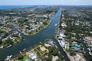 12940 N Shore Drive, West Palm Beach, FL 33410 - MLS#R11134943