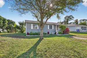 1140 11th Terrace SW, Vero Beach, FL 32962 - MLS#R11134949
