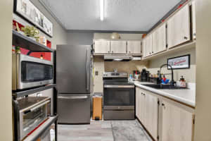 600 Village Green Court 322, Palm Springs, FL 33461 Sold 11/25/25