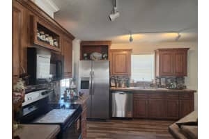 165 S Zambria Street, Clewiston, FL 33440 - MLS#R11134968