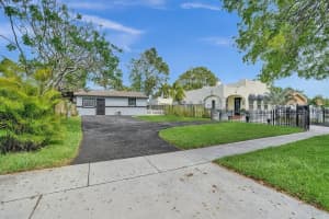 5606 Garden Avenue, West Palm Beach