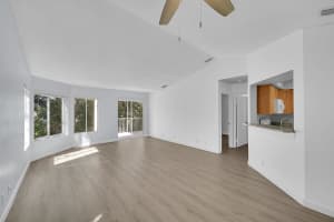 815 W Boynton Beach Boulevard 14-201, Boynton Beach, FL 33426 - MLS#R11134989