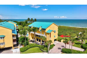 1550 S Ocean Drive D-19, Hutchinson Island