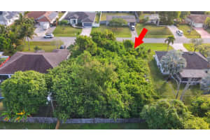 2220 SE Glover Street, Port Saint Lucie, FL 34984 - MLS#R11135009