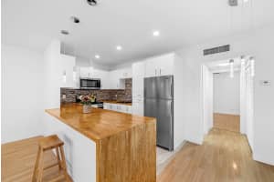 116 Salisbury E, West Palm Beach