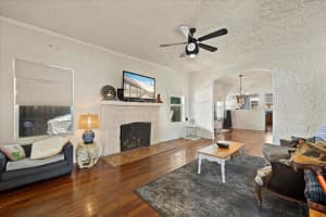 511 Upland Road, West Palm Beach, FL 33401 - MLS#R11135047