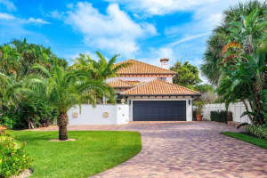 1 18th Avenue, Lake Worth Beach, FL 33460 - MLS#R11135079