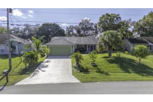 1626 SW Ruiz Terrace, Port Saint Lucie, FL 34953 - MLS#R11135086