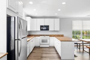 1100 Cabana Road, West Palm Beach, FL 33404 - MLS#R11135094