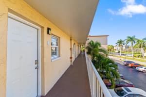 2520 NE 1st Court 305, Boynton Beach, FL 33435 - MLS#R11135107