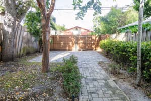 313 N M Street, Lake Worth Beach, FL 33460 - MLS#R11135114