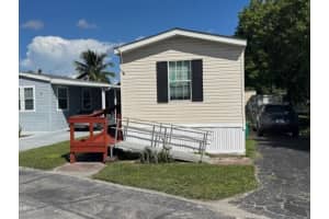 2990 SW 53rd Ave, Lot 4-13, Davie, FL 33314 - MLS#R11135152