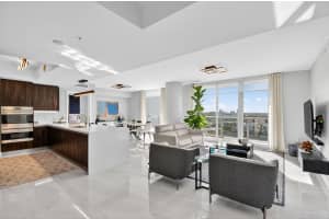 1180 N Federal Highway 1409, Fort Lauderdale, FL 33304 - MLS#R11135196