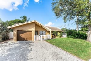 8101 SW 12th Street, North Lauderdale, FL 33068 - MLS#R11135210