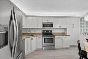 5275 Europa Drive H, Boynton Beach 5275 Europa Drive H, Boynton Beach