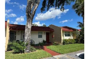417 Lake Evelyn Drive, West Palm Beach, FL 33411 Sold 11/26/25