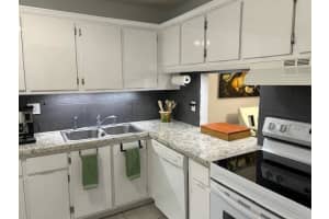 417 Lake Evelyn Drive, West Palm Beach, FL 33411 Sold 11/26/25