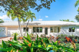 25 NE 10th Street, Delray Beach, FL 33444 - MLS#R11135245