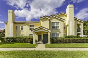 136 Peacock Boulevard, Port Saint Lucie, FL 34986 Sold 01/12/26