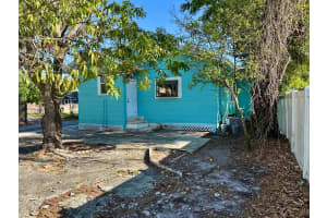 1504 33rd Avenue, Tampa, FL 33610 - MLS#R11135284