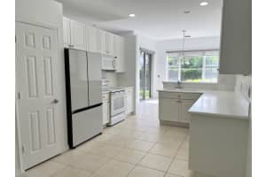 44 Lancaster Road, Boynton Beach, FL 33426 - MLS#R11135350