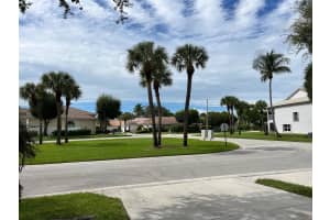 7740 Stone Harbour Dr 2, Lake Worth, FL 33467 - MLS#R11135367