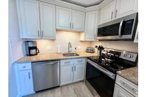 359 Oakridge T, Deerfield Beach, FL 33442 - MLS#R11135370