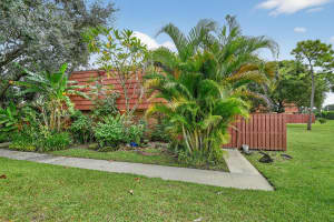 1540 Masters Circle, Delray Beach, FL 33445 - MLS#R11135377