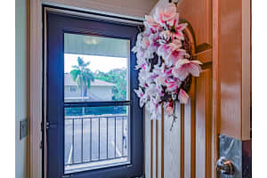 400 18th Street 5, Vero Beach, FL 32960 - MLS#R11135394