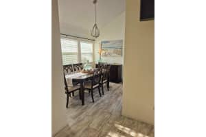 1975 Westminster Circle 4, Vero Beach, FL 32966 - MLS#R11135403