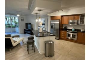 600 S Dixie Highway 534, West Palm Beach, FL 33401 - MLS#R11135425