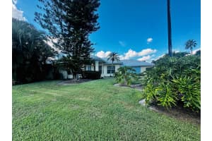 438 SW Fairway Vista, Port Saint Lucie, FL 34986 - MLS#R11135443