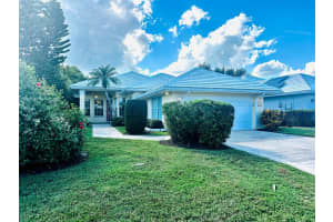 438 SW Fairway Vista, Port St. Lucie, FL 34986, Port Saint Lucie, FL 34986 - MLS#R11135443