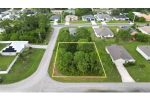 1281 Kapok Avenue, Port Saint Lucie, FL 34953 - MLS#R11135477