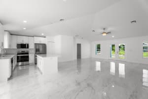 884 SW Thrift Avenue, Port St Lucie, FL 34953 - MLS#R11135480