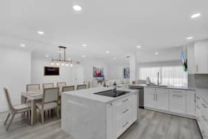 39 Edinburgh Drive, Palm Beach Gardens, FL 33418 - MLS#R11135499