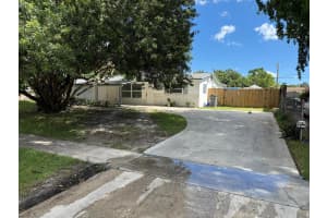 912 W Montego Drive, West Palm Beach, FL 33415 - MLS#R11135501