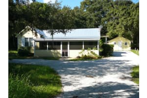 2917 N Old Dixie Highway, Fort Pierce, FL 34946 Sold 01/02/26