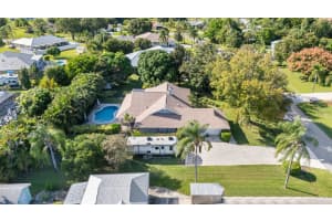 2138 SE Herron Avenue, Port Saint Lucie, FL 34952 - MLS#R11135503