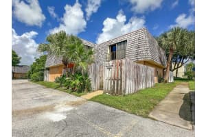 166 Lake Arbor Drive, Palm Springs, FL 33461 - MLS#R11135517