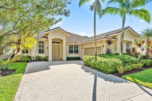 1366 Crossbill Court, Weston, FL 33327 - MLS#R11135554
