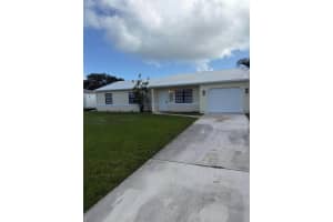 1561 SE Arenson Lane, Port Saint Lucie, FL 34952 - MLS#R11135576