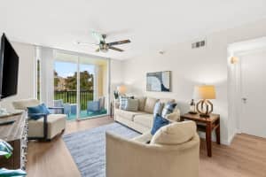 127 Yacht Club Way 206, Hypoluxo, FL 33462 - MLS#R11135583