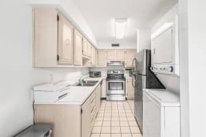 13924 Via Flora D, Delray Beach, FL 33484 Sold 12/01/25