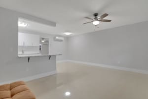 914 Federal Highway, Lake Worth Beach, FL 33460 - MLS#R11135598