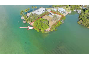 50 E Riverside Drive, Jupiter, FL 33469 Sold 11/05/25