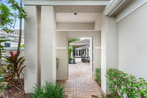 6673 NW 24th Terrace, Boca Raton, FL 33496 - MLS#R11135613