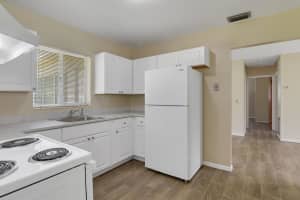 7502 Pacific Avenue, Fort Pierce, FL 34951 Sold 11/25/25