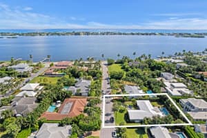 200 Ellamar Road, West Palm Beach, FL 33405 - MLS#R11135637